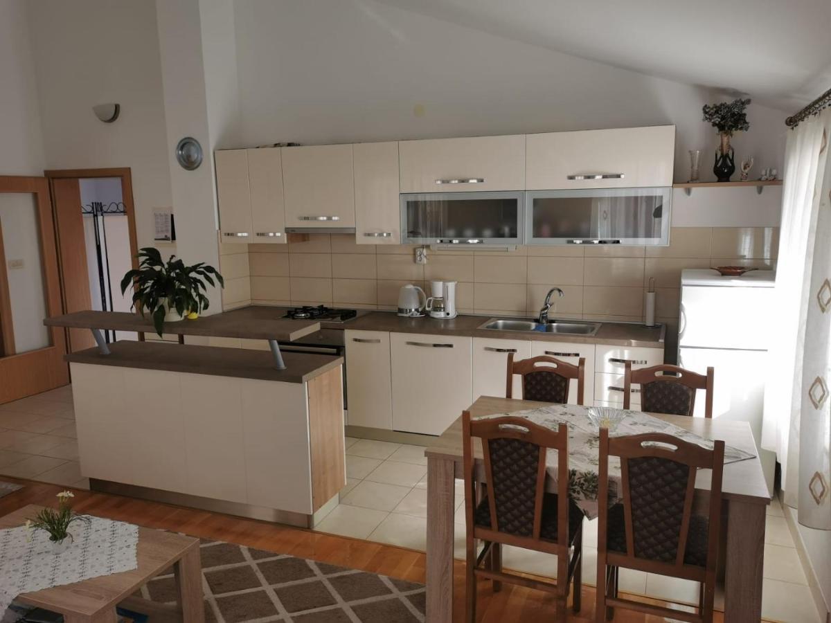 Apartman Zora Podstrana Dış mekan fotoğraf
